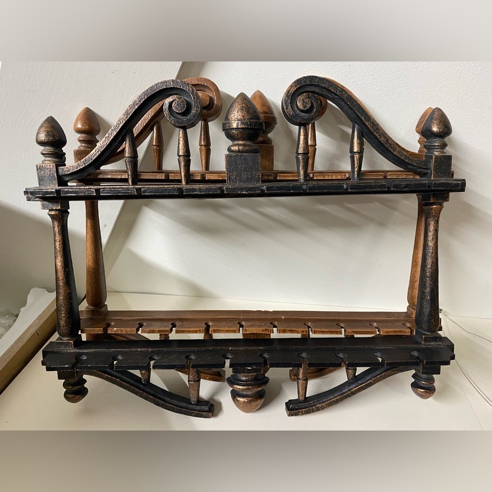 Set of two identical vintage 70s Syroco Canada plastic spoon holder